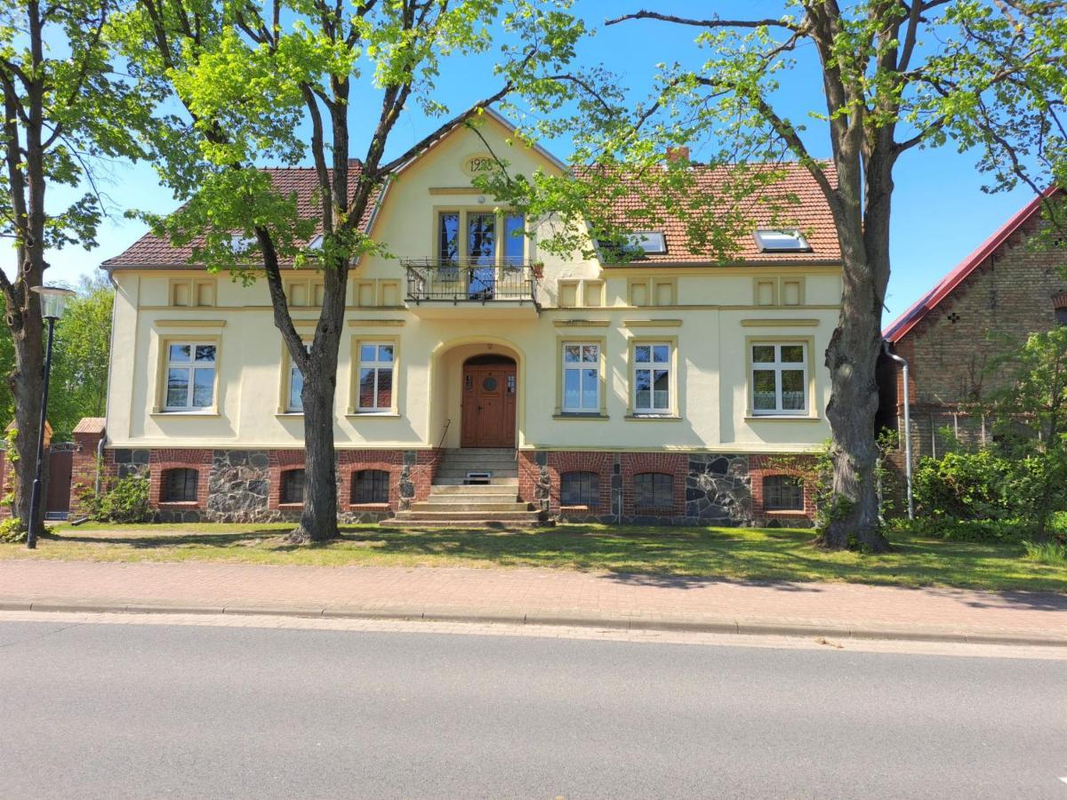Ferienhof Schoenberg Lindow Kültér fotó